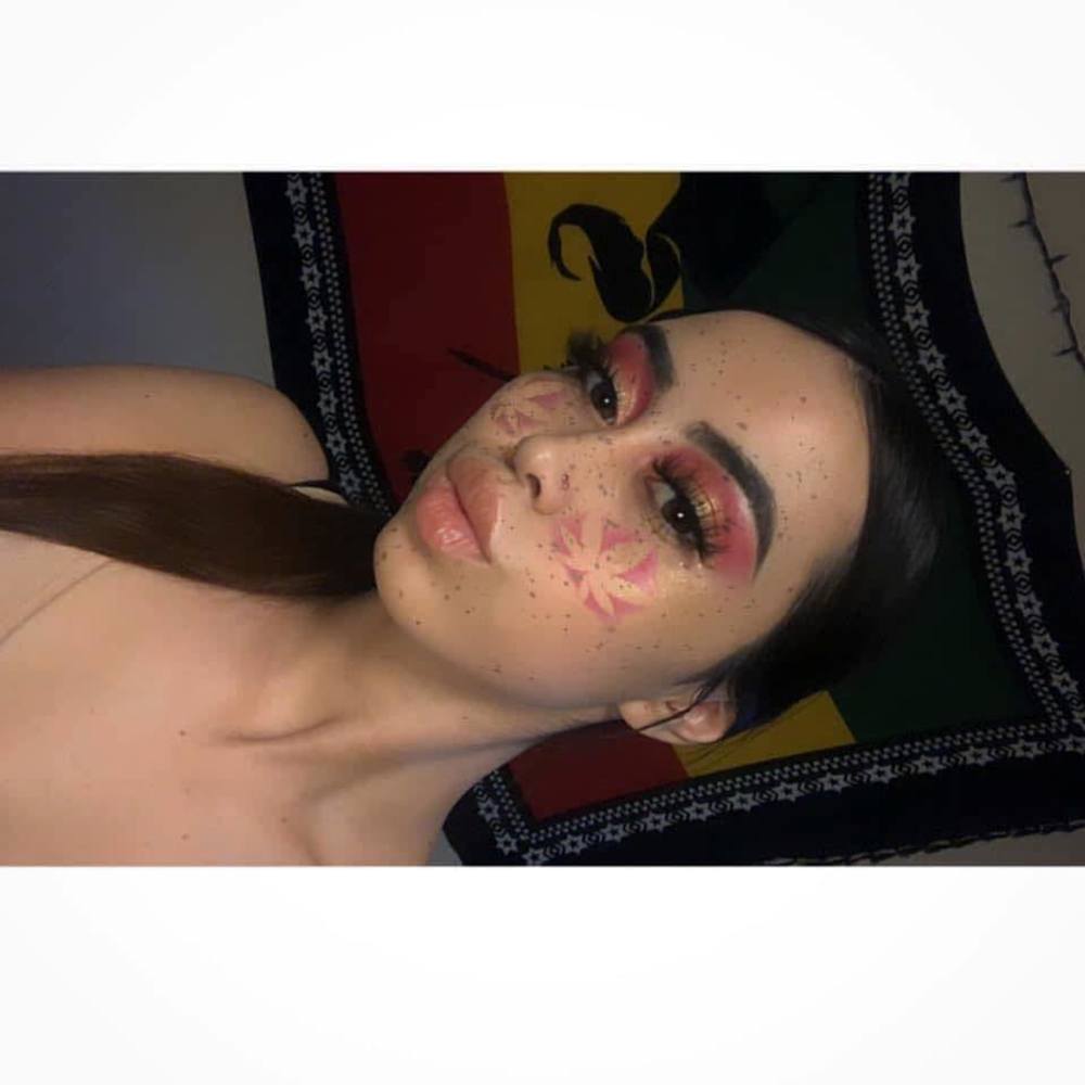 Meet your Posher, Lorena